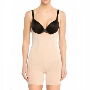 Spanx NWT 10130 OnCore Open-Bust Mid-Thigh Bodysuit Soft Nude L (0178)